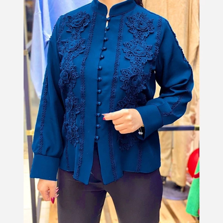 شومیز گل برجسته سایز 40 تا 52