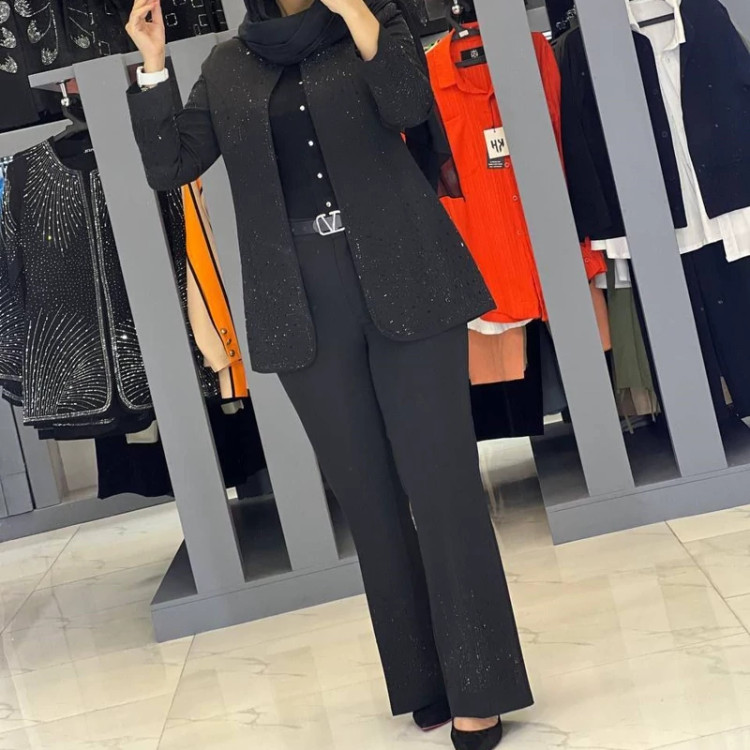 کت وشلوار مجلسی نگینی آذین نگین مشکی سایز 44تا50