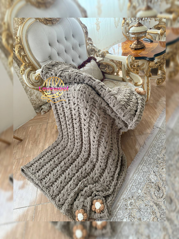 روتختی مخمل آلیزه پافی ترکیه ای دستبافت ابعاد 180 در 240