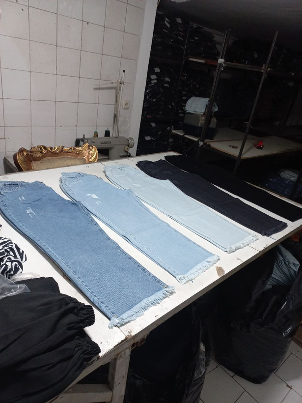 شلوار بگ جین ریشدار سایز 38 تا 46