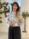 شومیز جورجینا پارچه یاخما ترکیه عیدانه سایز ۳۸ تا ۴۴