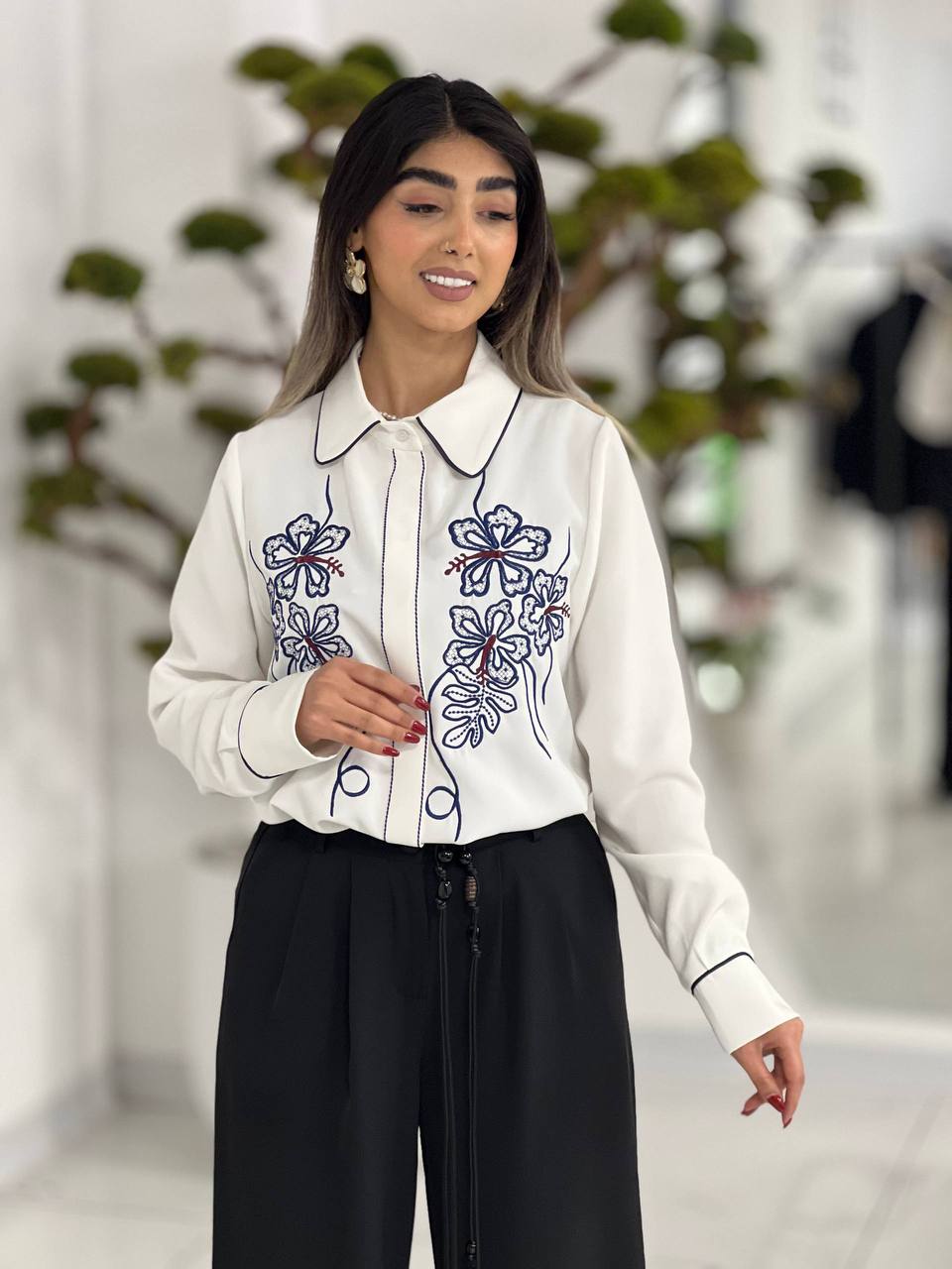 شومیز گلدوزی و دمسه دوزی عیدانه مرلین سایز ۳۶ تا ۴۶
