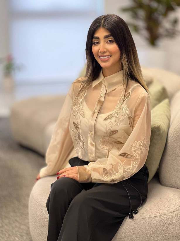 شومیز ارگانزا گلدوزی مدل ماهلین عیدانه سایز ۳۸ تا ۴۸