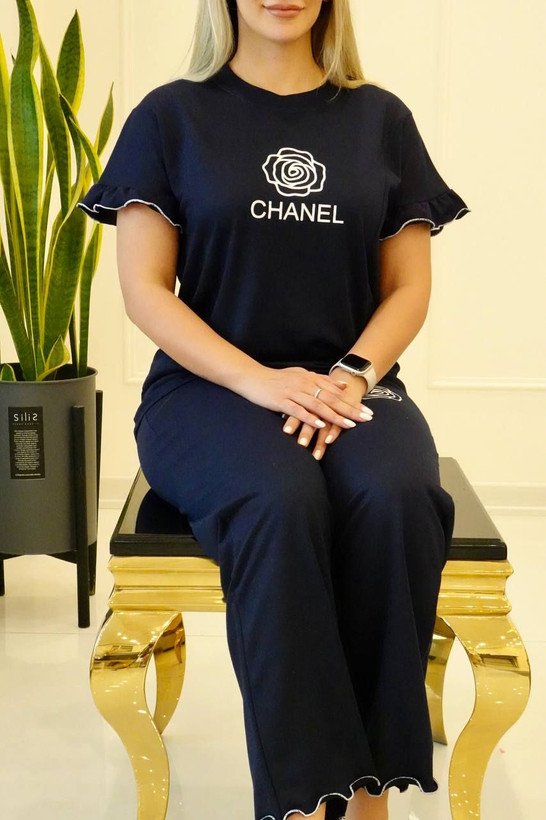 ست بلوز وشلوار آستین ژور chanel سایز ۳۸ تا ۴۴
