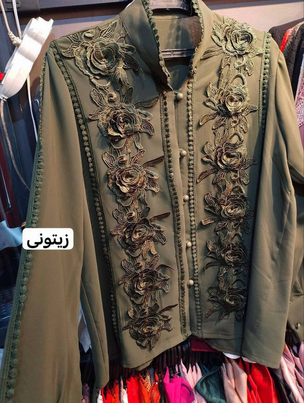 شومیز گل برجسته سایز 40 تا 52