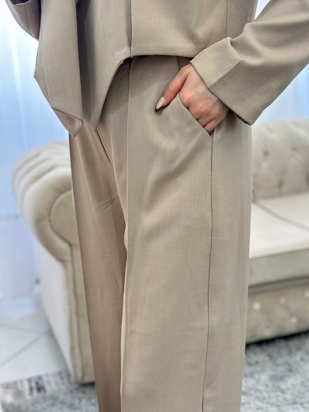 کت وشلوار هرمس پارچه بزیاق سایز ۳۶ تا ۴۴