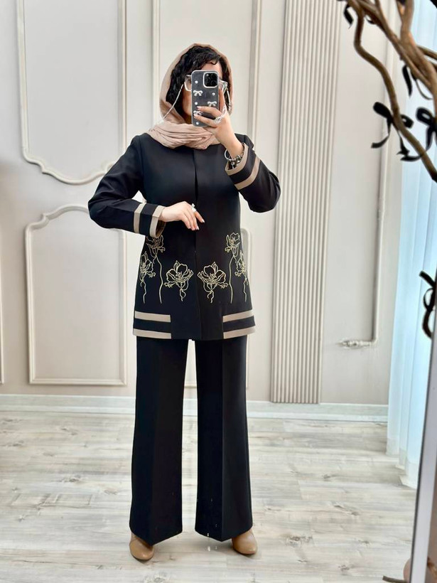 کت شلوار گلدوزی رویا سایز ۳۸ تا ۵۰ طبق توضیحات
