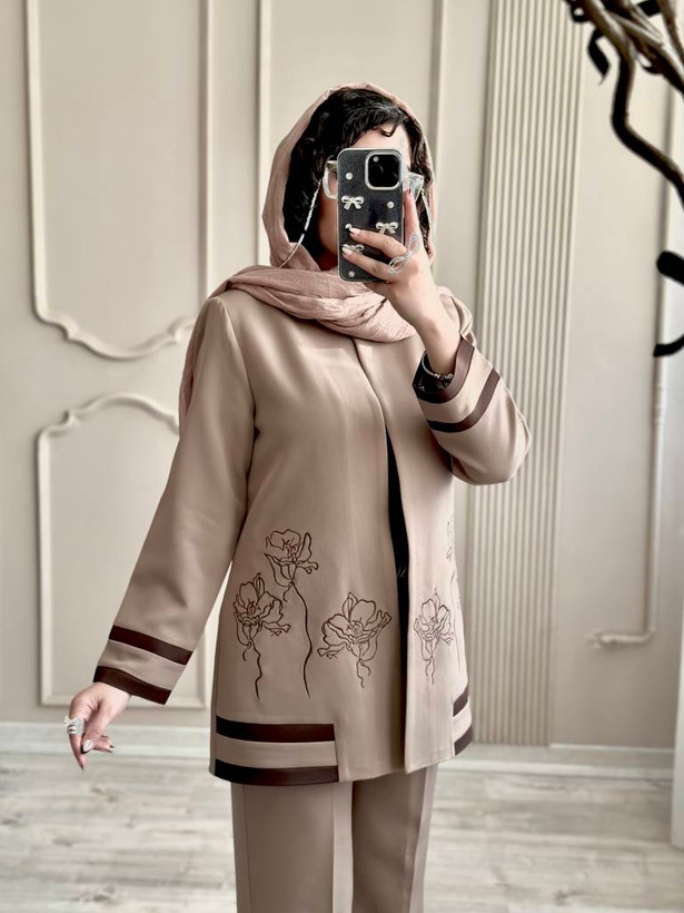 کت شلوار گلدوزی رویا سایز ۳۸ تا ۵۰ طبق توضیحات