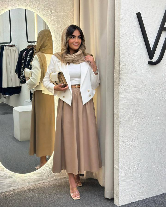 کت ودامن لنین دلسا سایز ۳۸ تا ۴۲