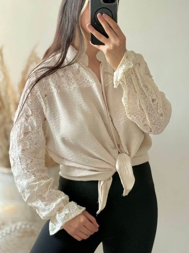 شومیز مجلسی مدل آیسو سایز ۳۸ تا ۴۶ تا دورسینه ۱۲۲