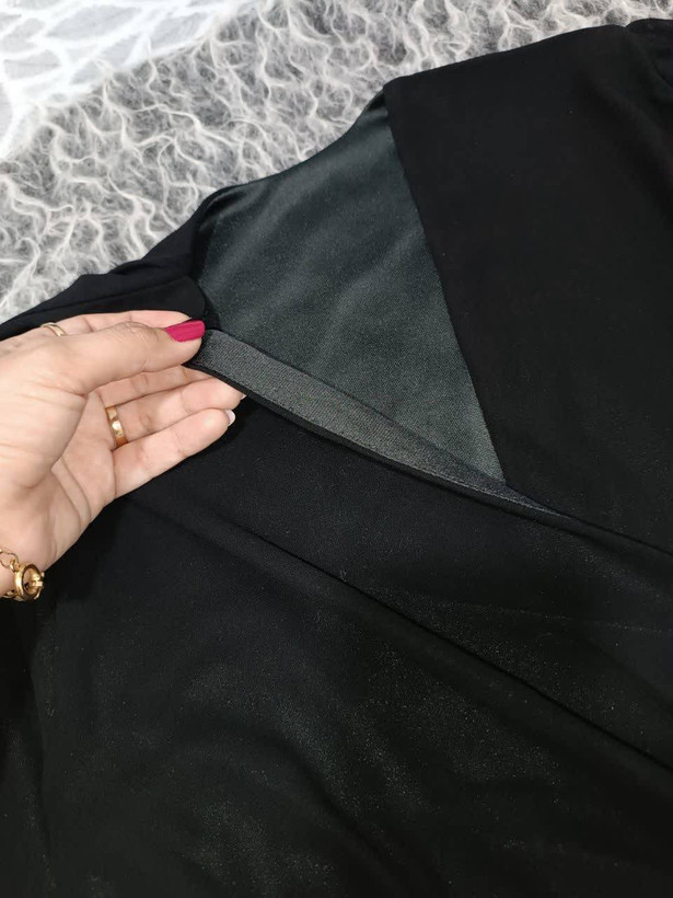 پیراهن حریر شیفون جت بلک سایز ۳۸ تا ۴۶ طبق دورسینه توضیحات