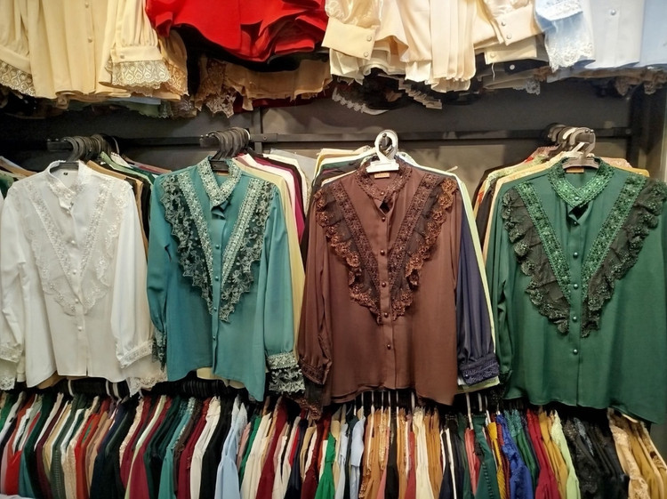 شومیز مزونی نارسیس سایز 40تا52